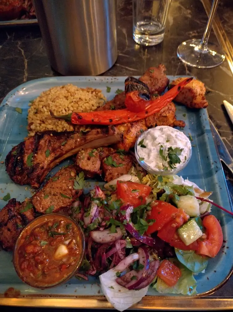 Menu_Tuana Guiseley_Guiseley_immagine_5