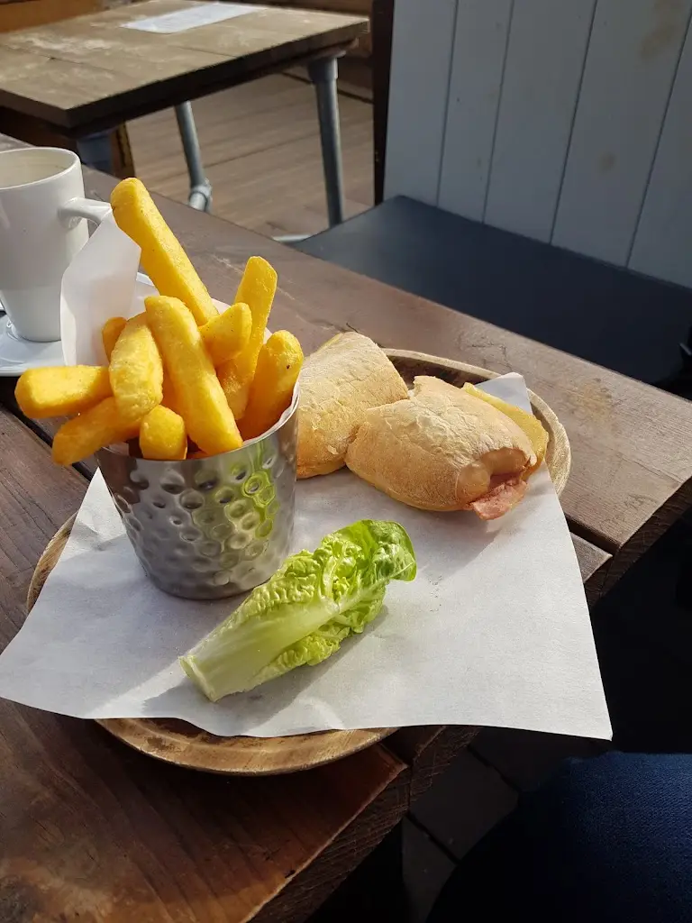 Menu_Station_Guiseley_image_8