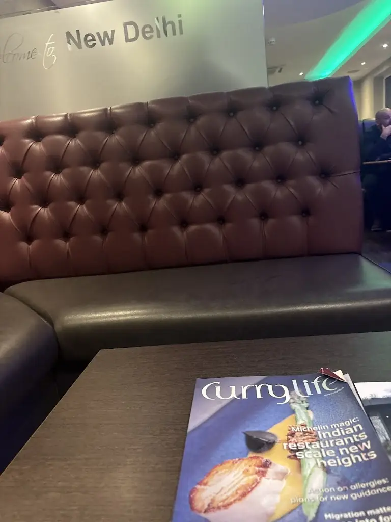 Draco Equiste_New Delhi_Hagley_review