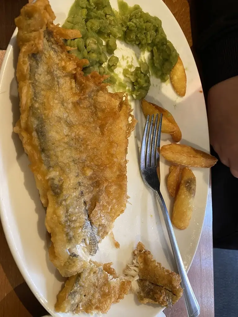 Jack Hall_Badgers Sett Beefeater_Hagley_review