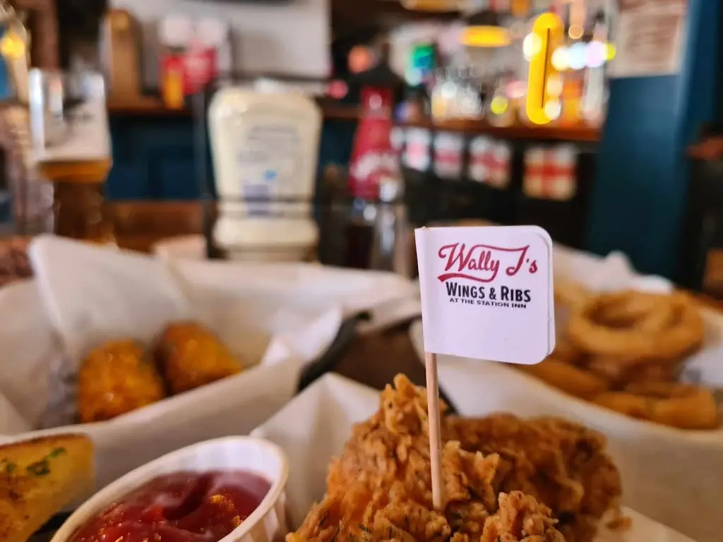 Stuart Cheshire_Station Inn_Hagley_review