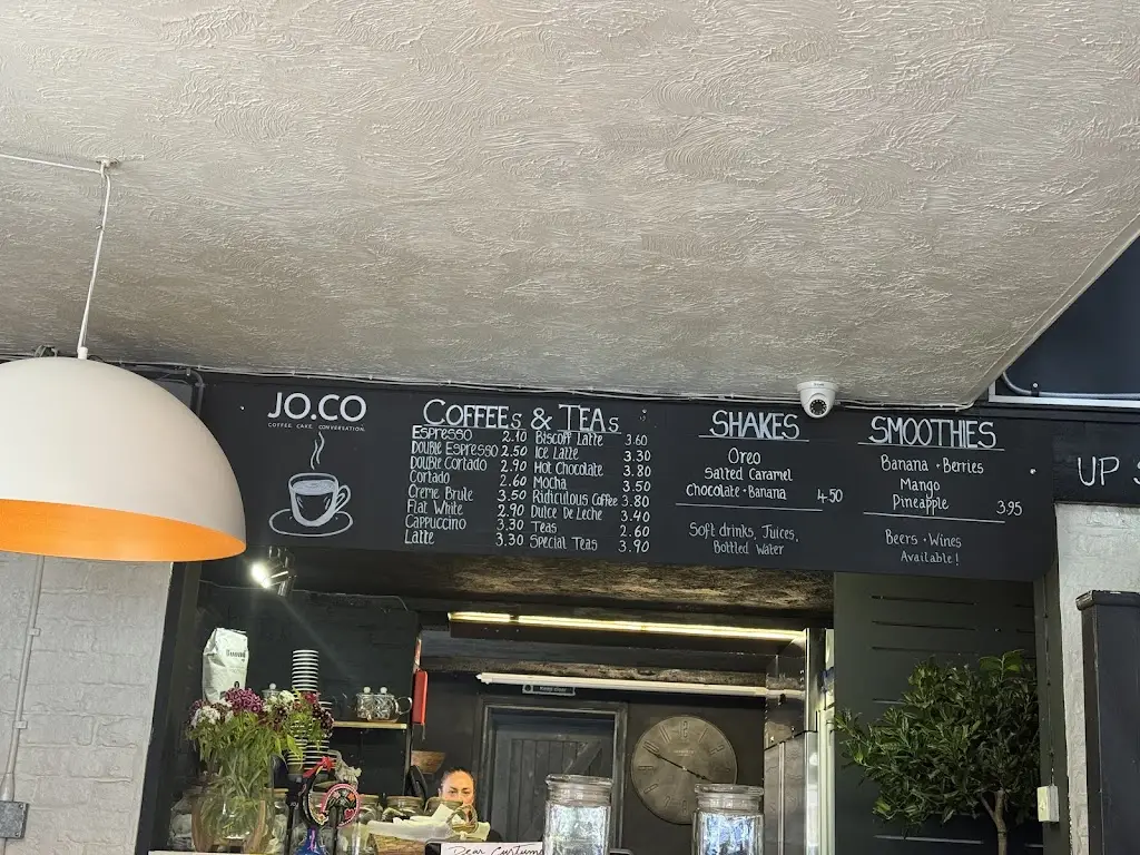 Menu_JO.CO Cafe_Handcross_image_4