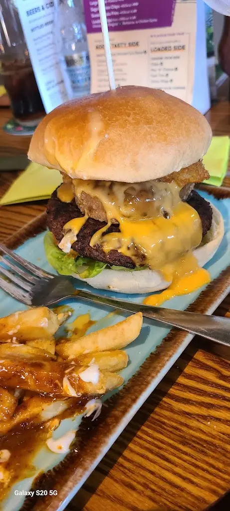 Jagdeep Singh_Harvester Foxhunt Halesowen_Halesowen_review