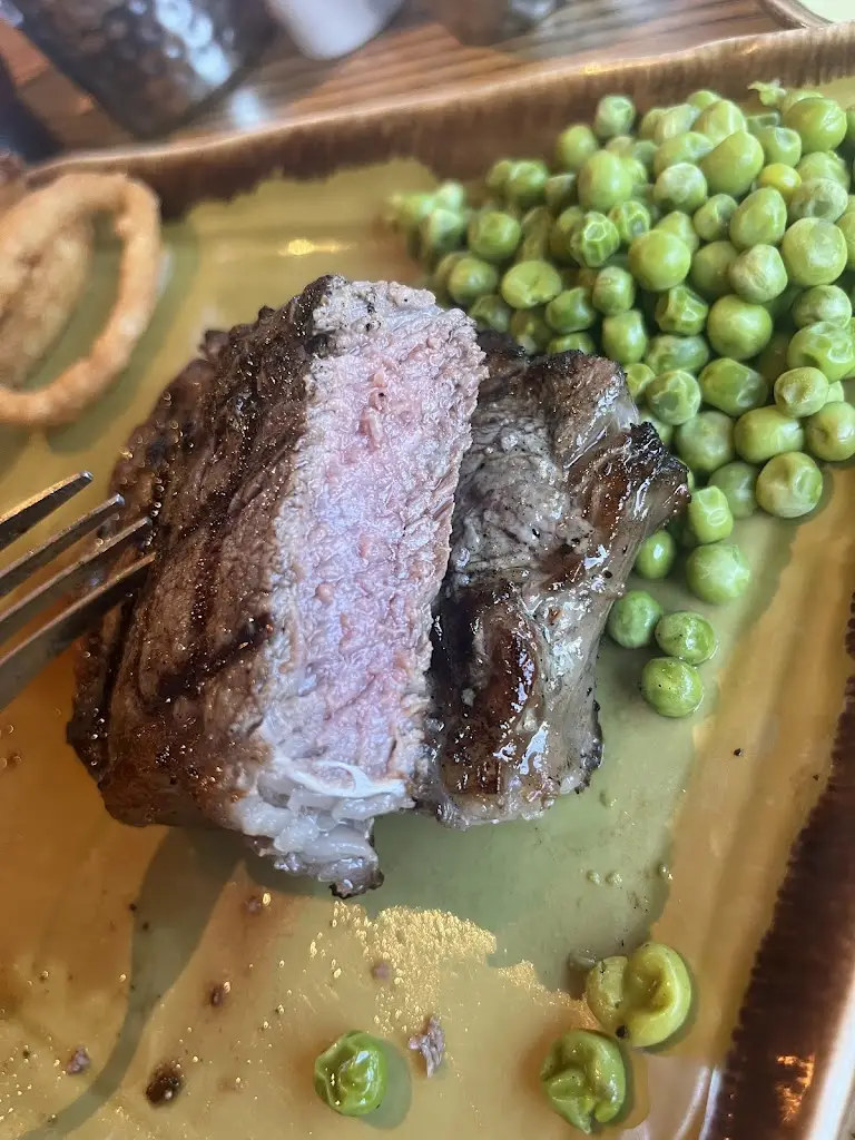 Aubbrey Fisentzides_Harvester Foxhunt Halesowen_Halesowen_review