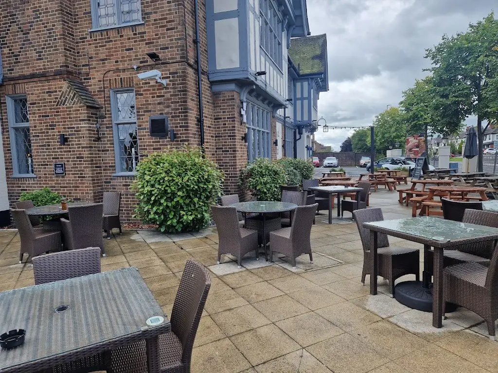 The Royal Oak restaurant in Halesowen