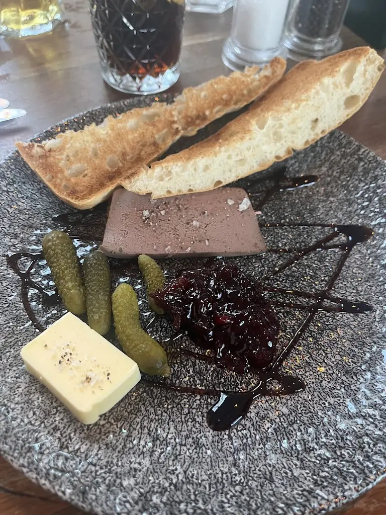 Lorna rose_The Swallow's Nest_Halesowen_review