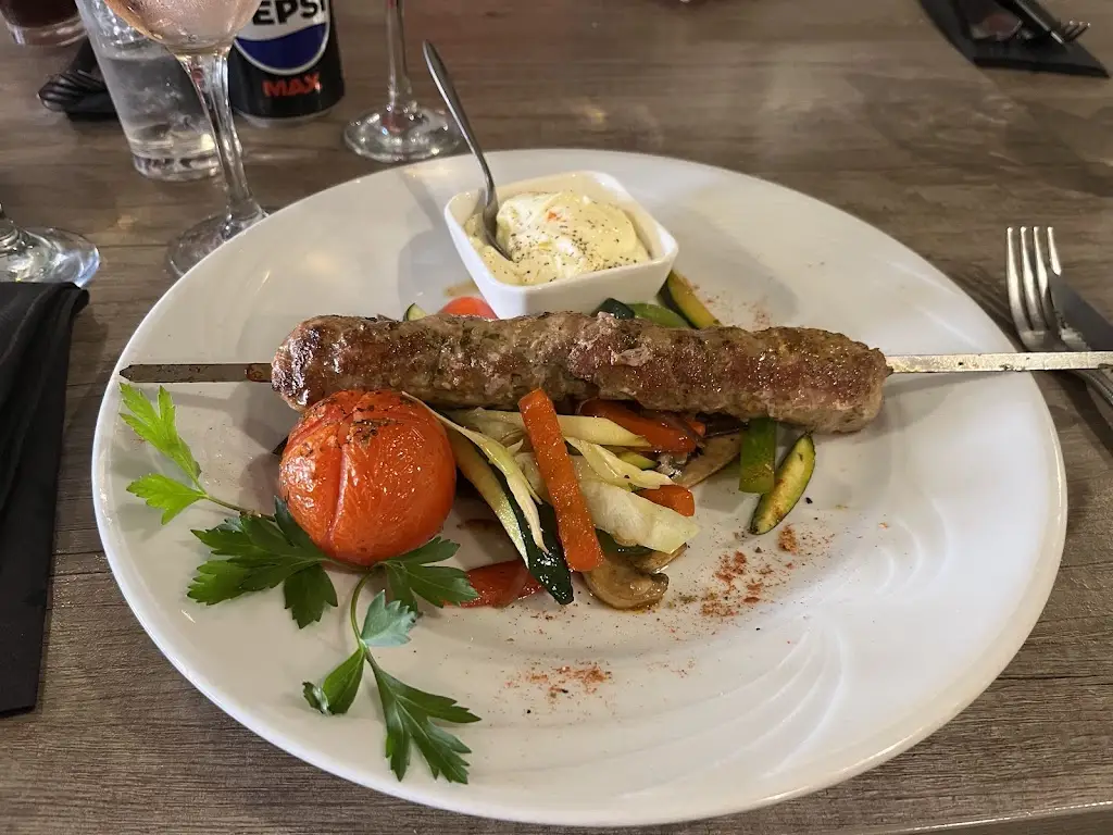 Sage_Grimsby_slider_image_3