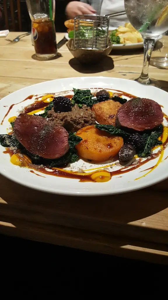 Menu_The Pig And Whistle_Grimsby_image_8