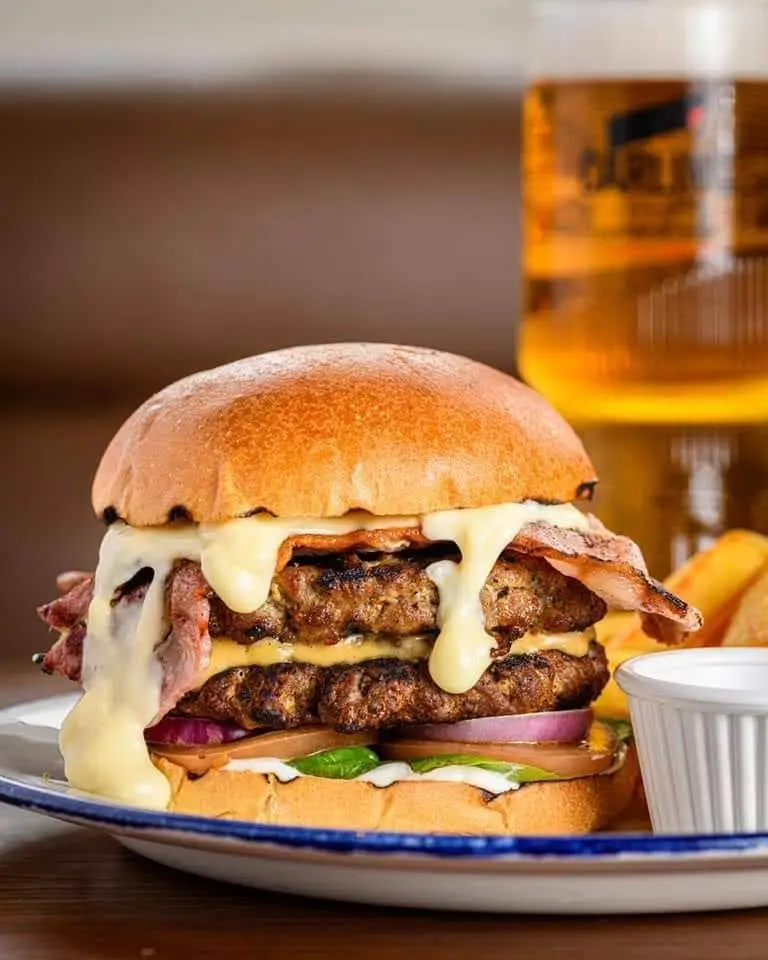 The Cricketers_Grimsby_slider_image_3