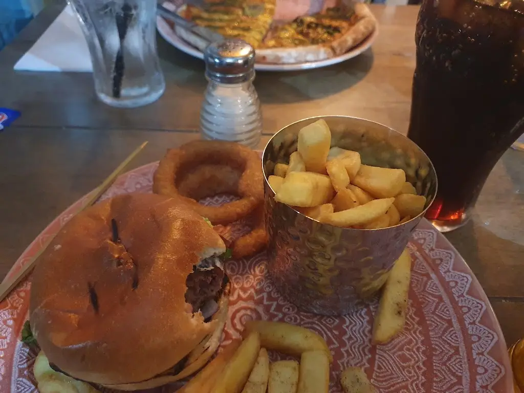 Laura S_The Shakespeare Inn_Harbury_review