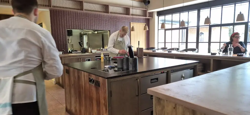 Cassandra Pelkey_Grace & Savour_Hampton in Arden_review