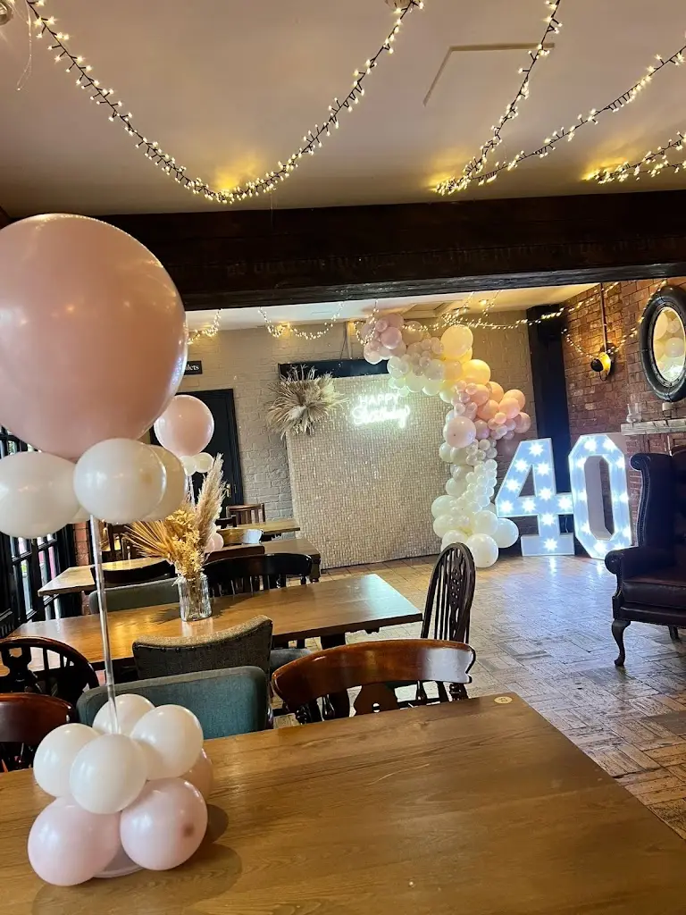 Michael Knight_The Sun Inn_Hardingstone_recensione