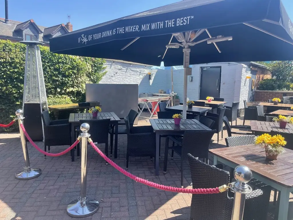 Rob Hawkins_The Sun Inn_Hardingstone_recensione