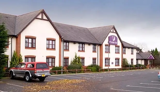 Premier Inn Carlisle M6 J42 hotel_Haltwhistle_slider_image_1
