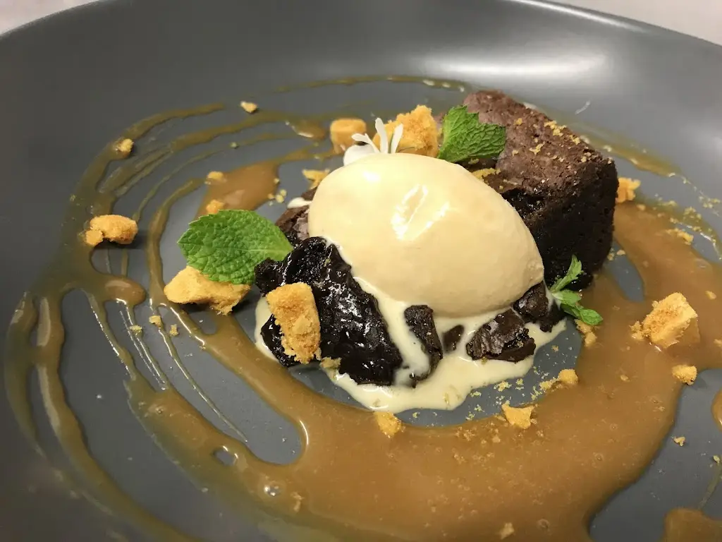 Walters at the Wheatsheaf_Badsey_slider_image_3