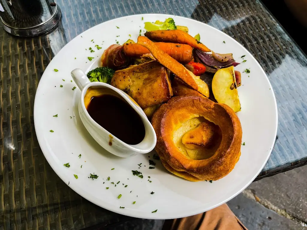 Menu_Coy Carp Harefield_Harefield_image_9