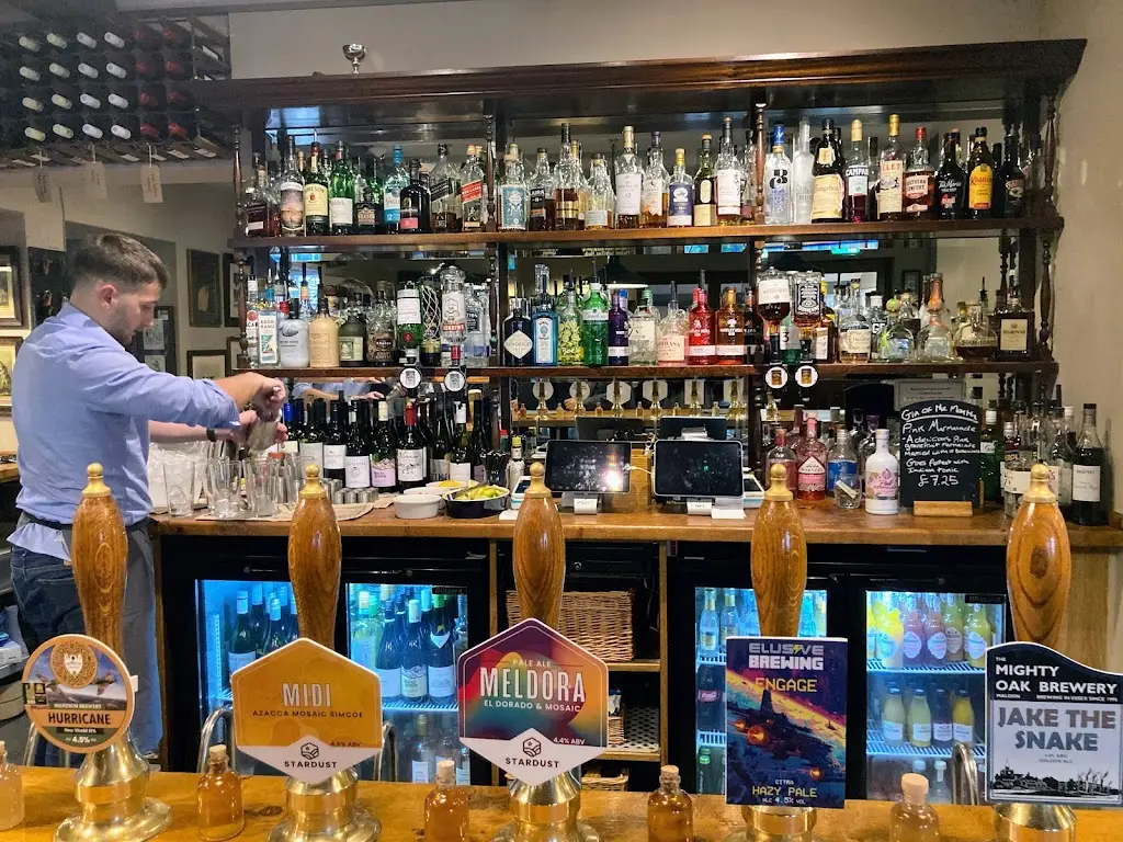 The Old Orchard_Harefield_slider_image_3