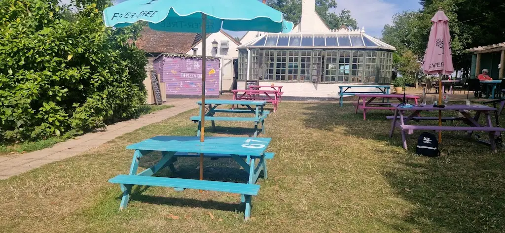 Simon Hodson_The Rose and Crown_Harefield_review