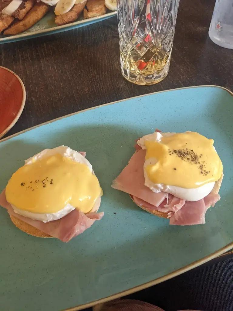 Menu_Dolce Caffè & Restaurant_Harefield_image_4