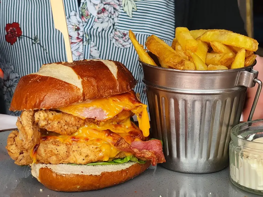 The Shrewsbury Arms_Albrighton_slider_image_2