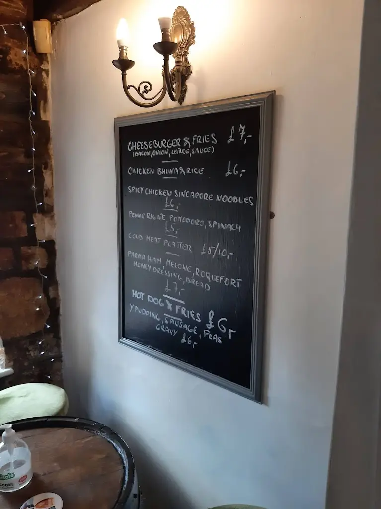 Menü_Wheatsheaf Inn_Badsey_Bild_1