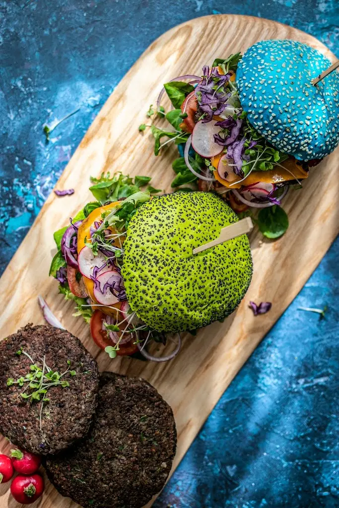 Hungry Cat_Harleston_slider_image_3