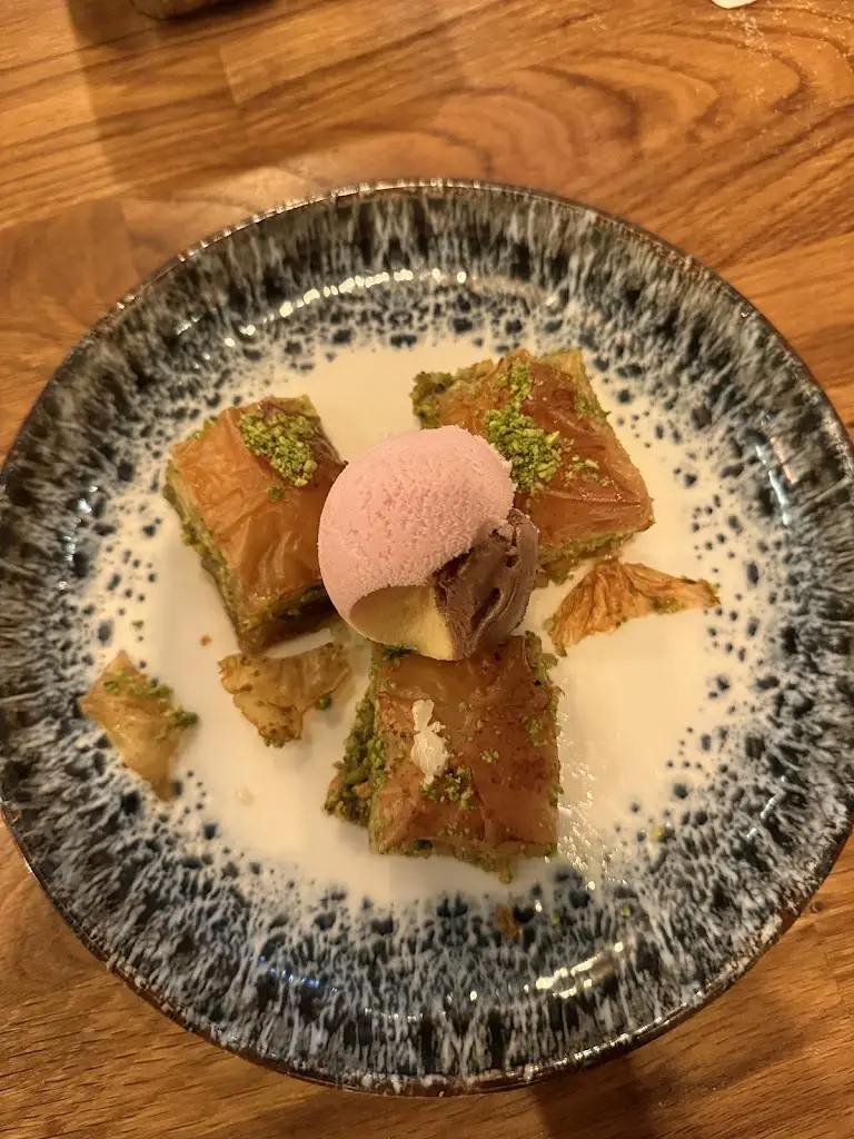 Sameera Jayathilake_Pasha Restaurant Evesham_Badsey_review