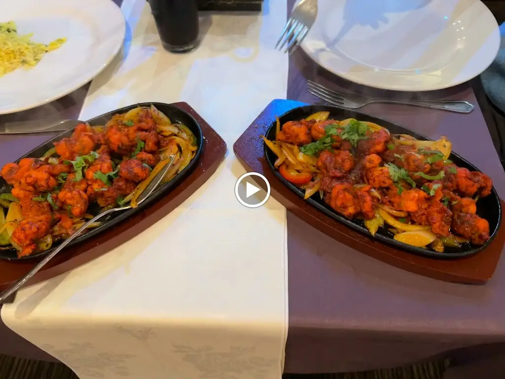 Agra Indian Restaurant_Hapton_slider_image_2