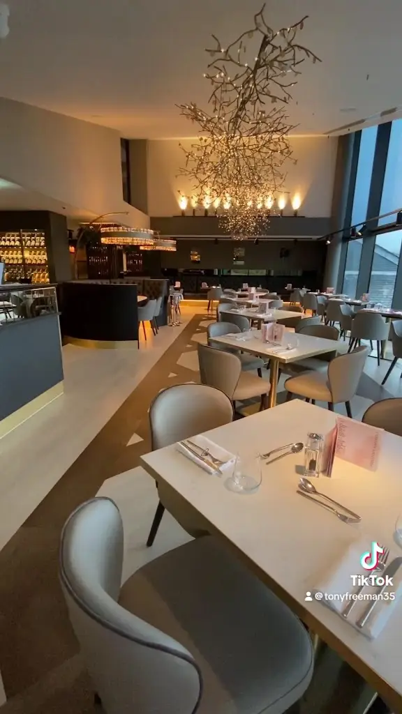 Bertram's Restaurant_Hapton_slider_image_2