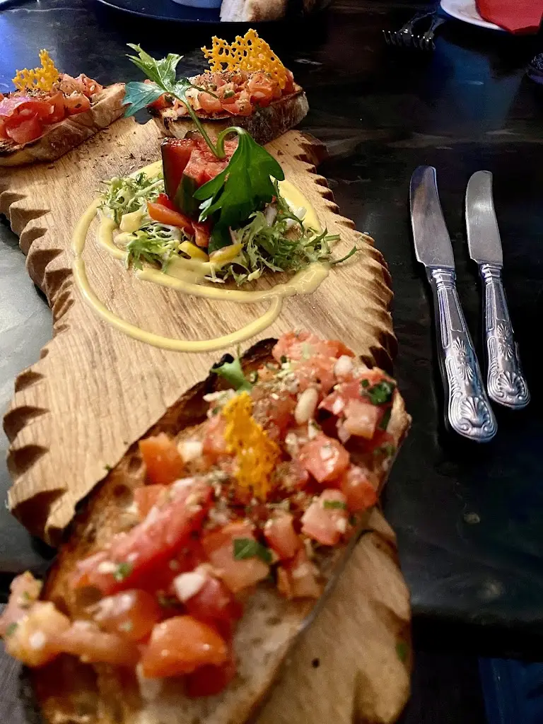 Menu_Vetrano Restaurant_Hapton_image_7