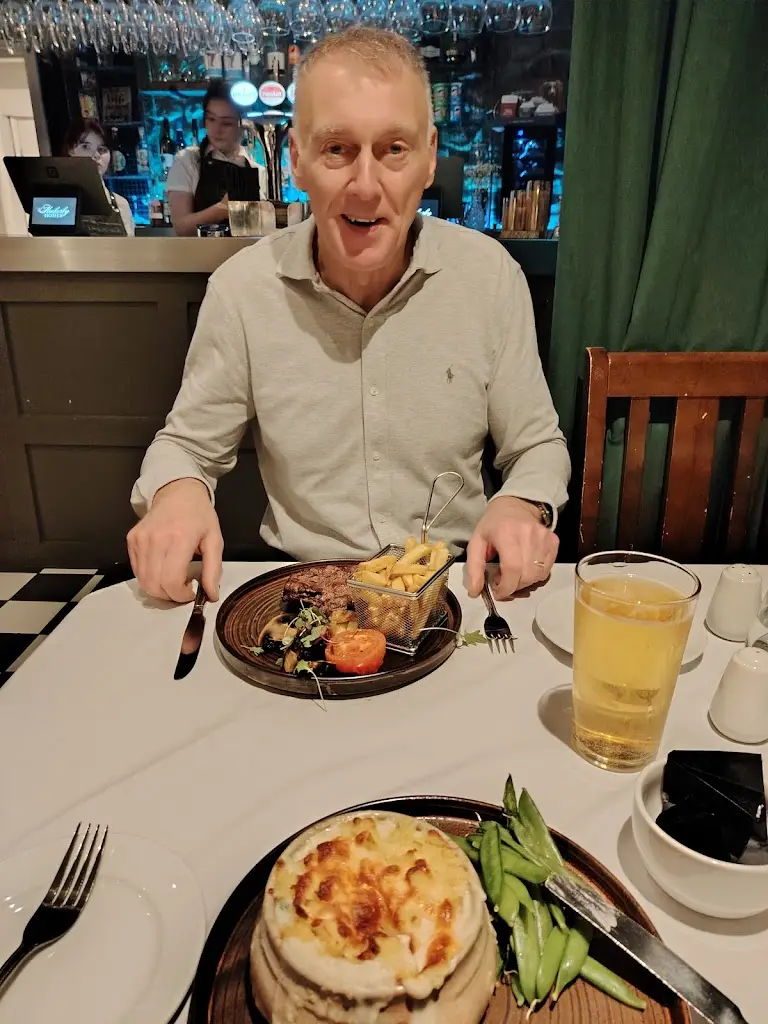 Menu_The Courtyard Room at The Lawrence_Hapton_image_8