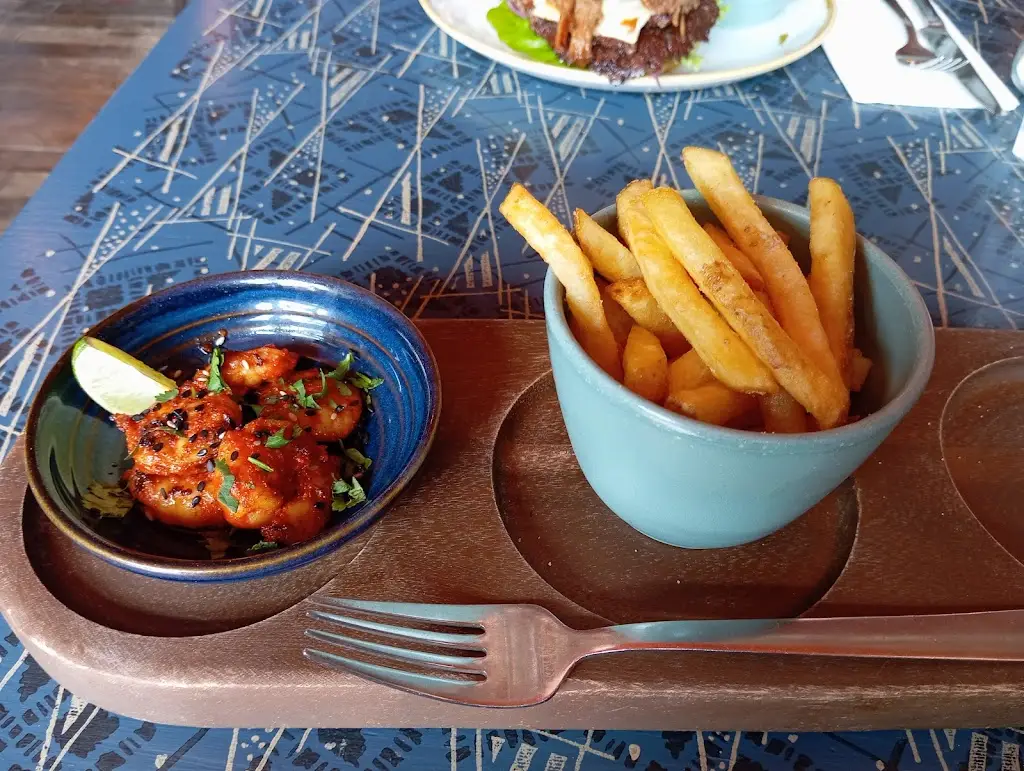 Daniel Clough_Icaro Lounge_Hapton_recensione