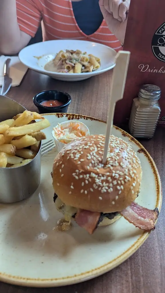 Derek hunt_Ballaro' Restaurant_Hapton_recensione