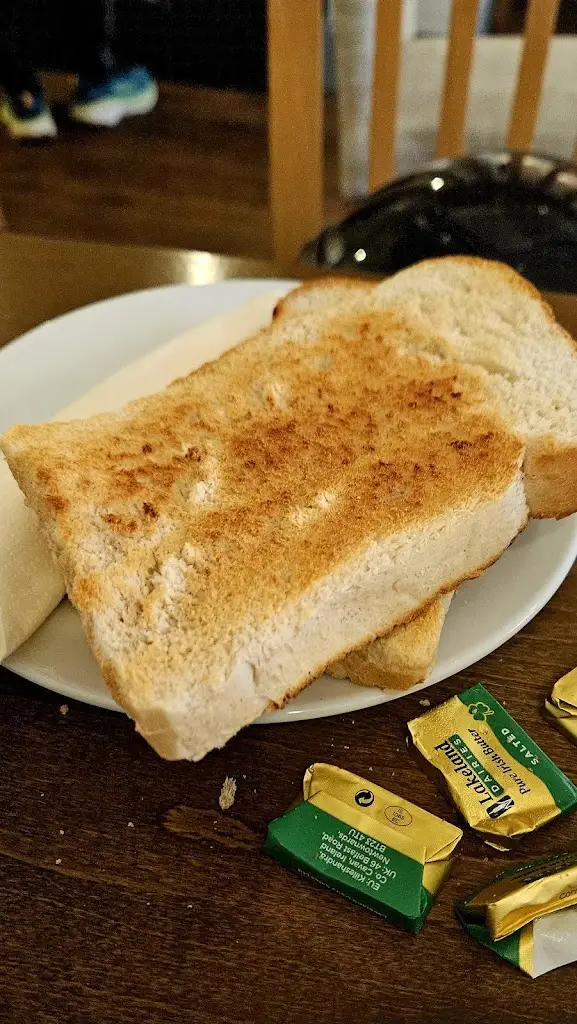 Menu_The Fat Giraffe_Hapton_image_6