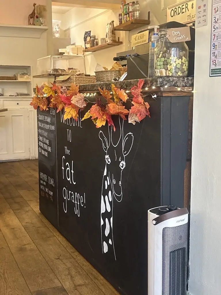 Jessika Leopard_The Fat Giraffe_Hapton_review