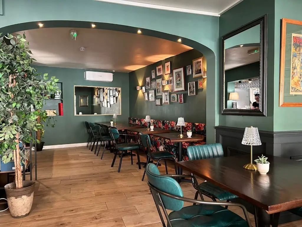 Felton's Bistro and Wine_Badsey_slider_image_3