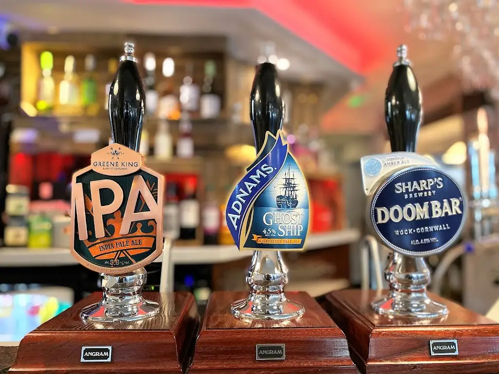 Menu_The Queens Head_Harston_image_6