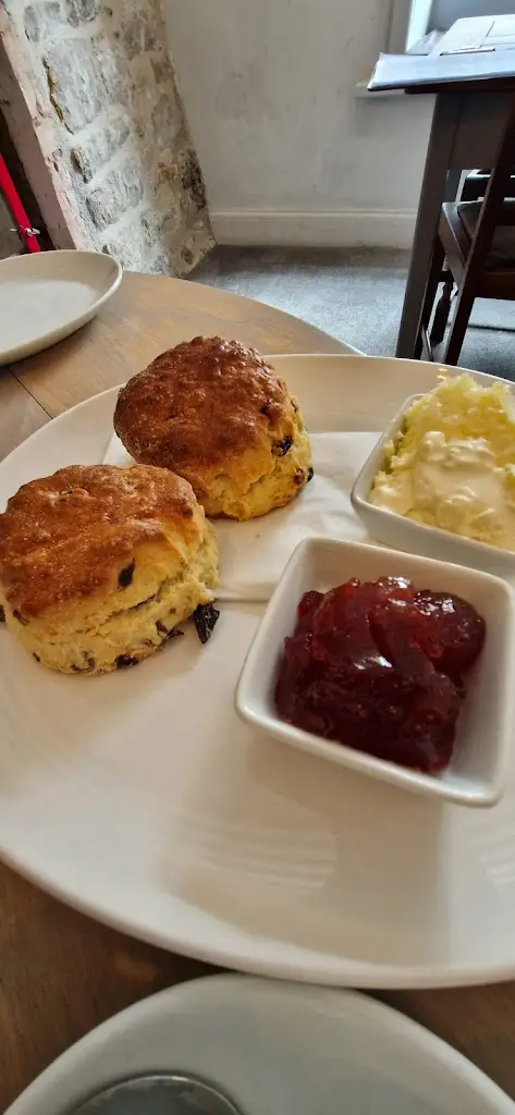 Mark Horrocks_The Red Door Café Halton_Halton_review