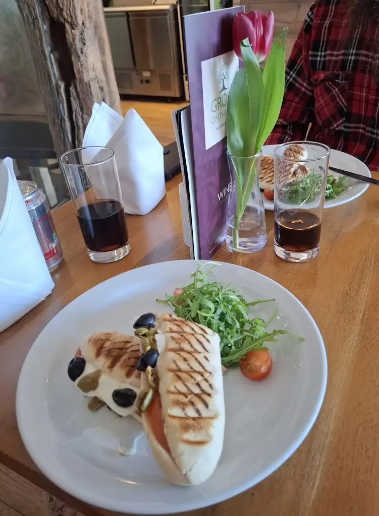 Steve Burden_GROVE ON THE HILL_Harrow on the Hill_review