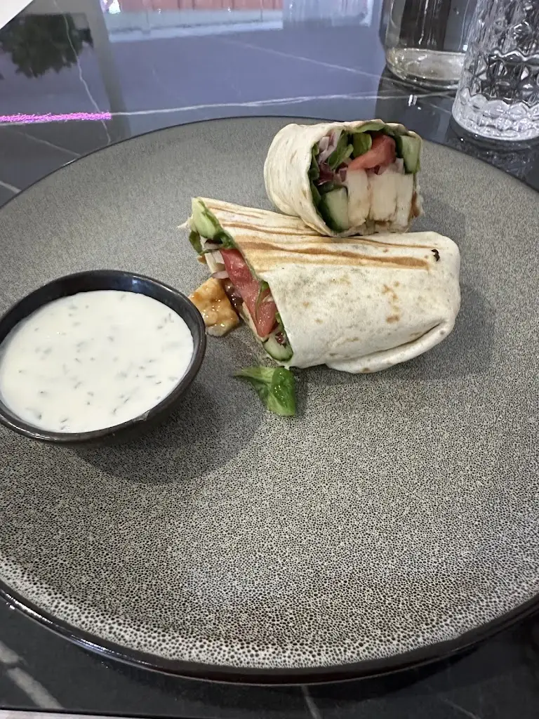 Amy Konkel_Serenity Restaurant_Harrow on the Hill_review