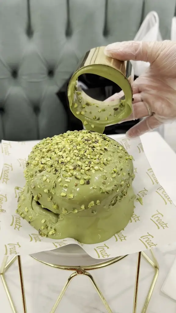 Treatz Dessert Harrow_Harrow on the Hill_slider_image_2