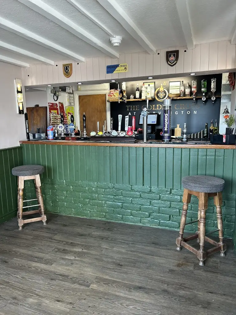 The Golden Cross restaurant in Harvington