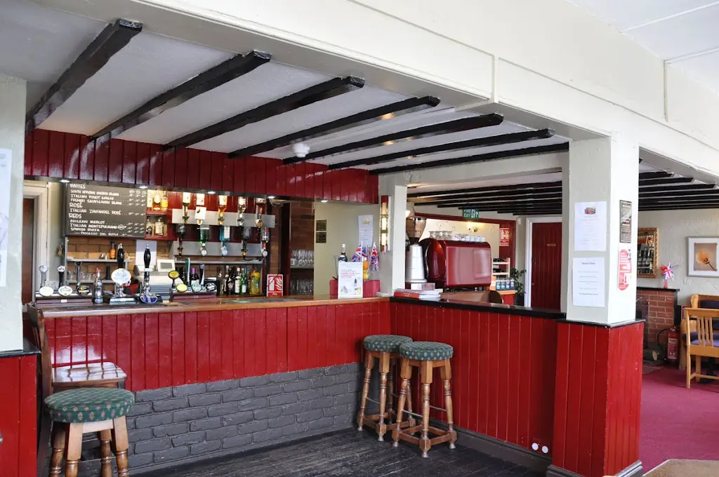 The Golden Cross_Harvington_slider_image_3