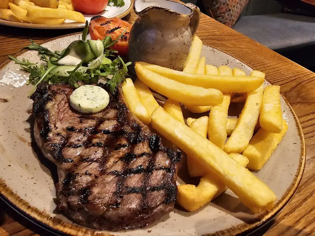 Menu_Mare & Colt_Hartlebury_image_7