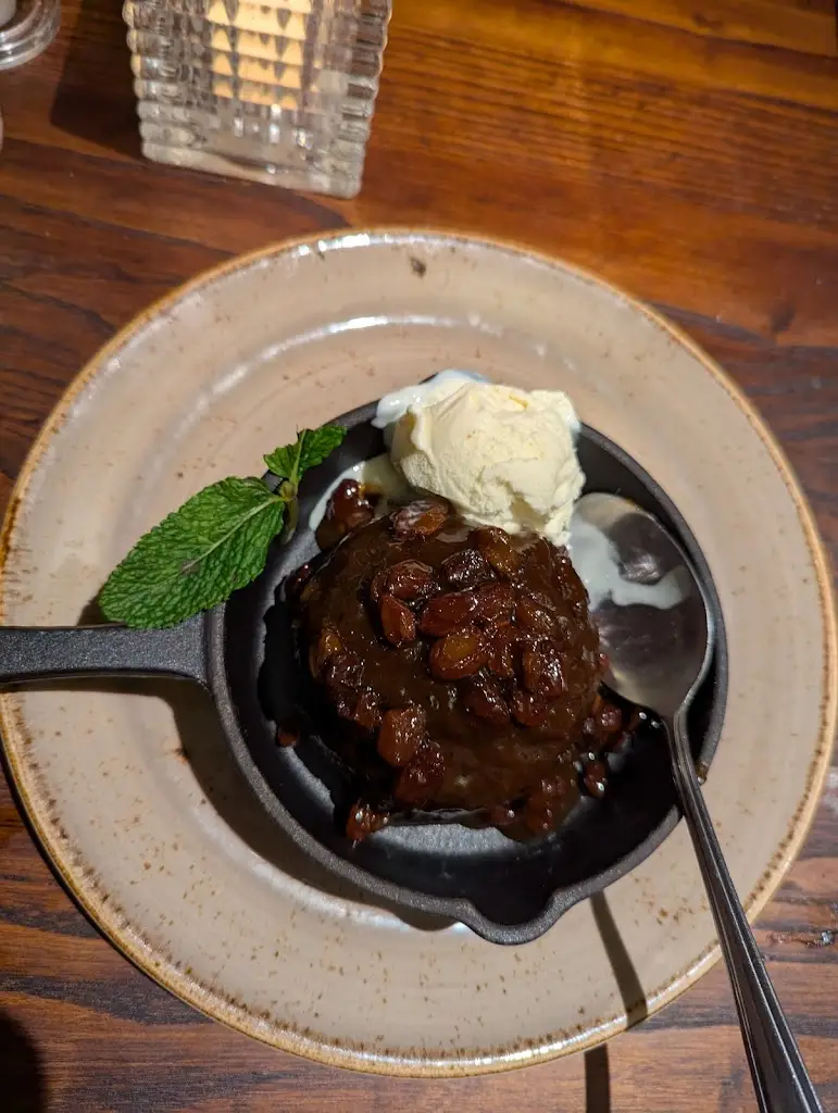 Menu_Mare & Colt_Hartlebury_image_8