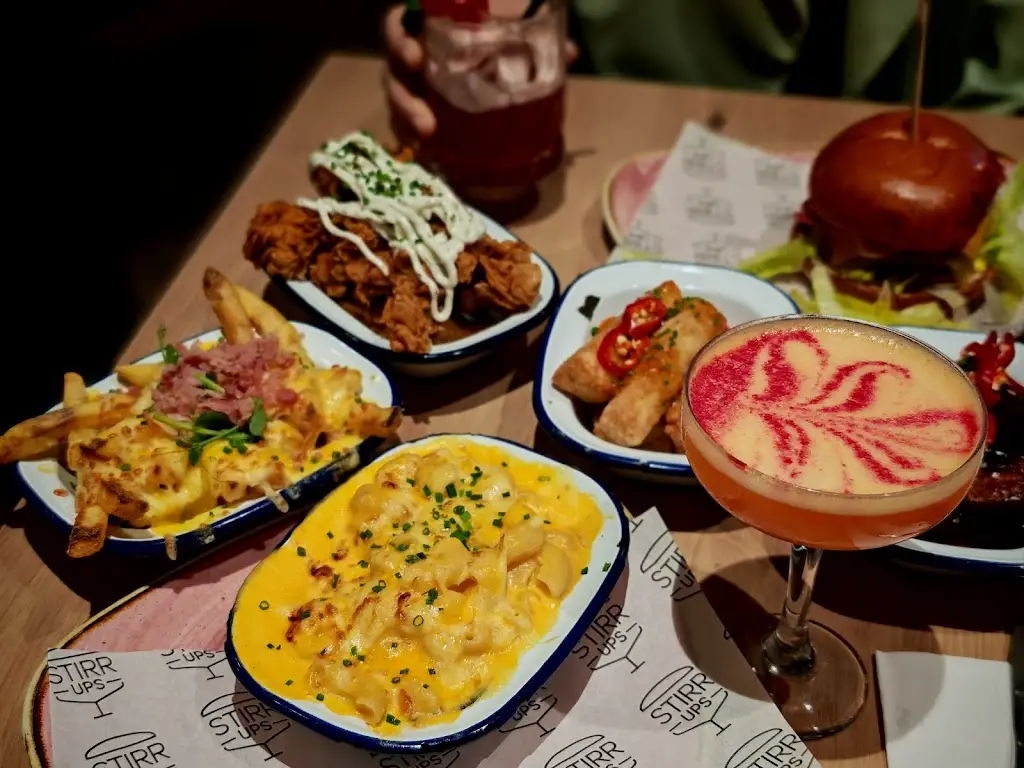 Lorna Lloyd_StirrUps_Badsey_review