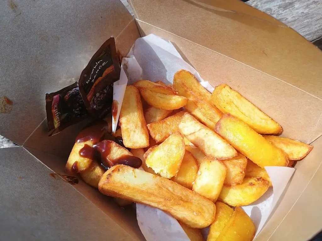 Lil ole Me_The Anchor Inn Hartshill_Hartshill_review