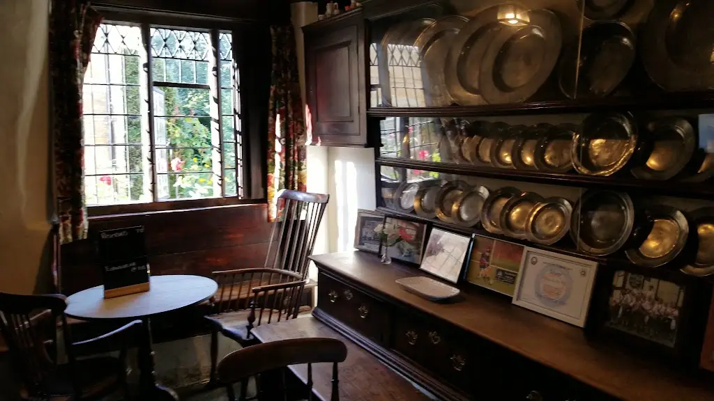 The Fleece Inn, Bretforton (National Trust)_Badsey_slider_image_2