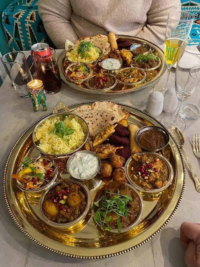 Mohak Cafe & Indian Curry Experience_Haslingfield_slider_image_2