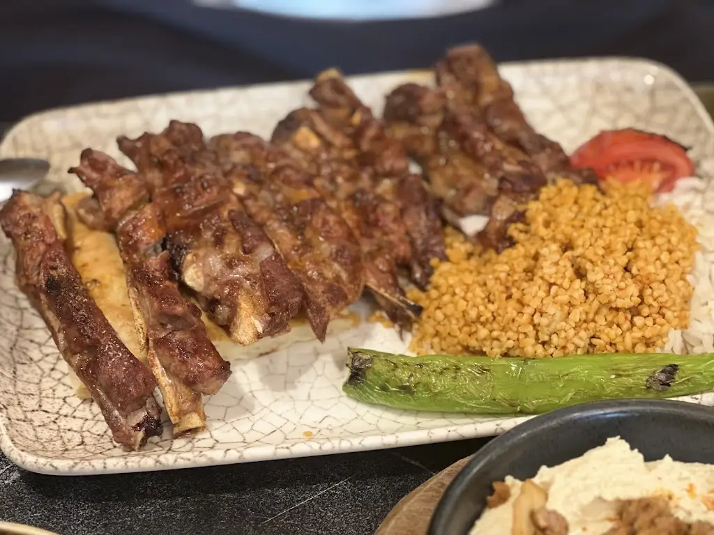 Reem AlRashed_Hala Restaurant_Harringay_recensione